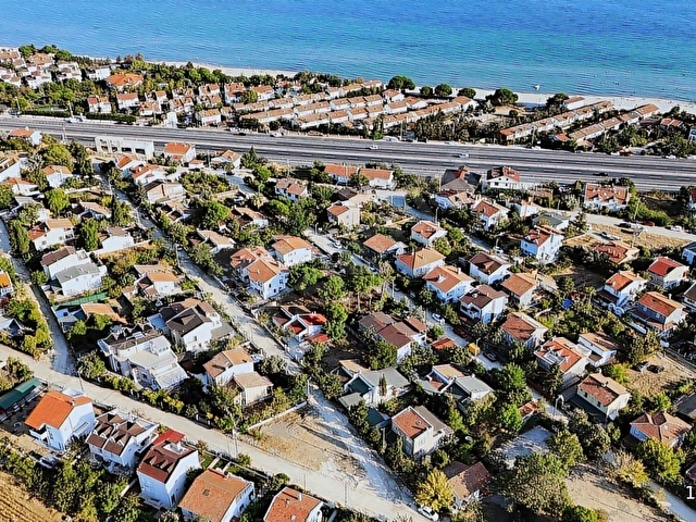 Silivri VillaKent Sitesinde Satılık 356 M² Köşe Başı İmarlı Arsa - Görsel 14