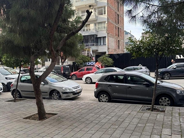İNÖNÜ CADDESİNDE  İZMİR SPOR METRO DURAĞI YAKINI KİRALIK DÜKKAN - Görsel 16