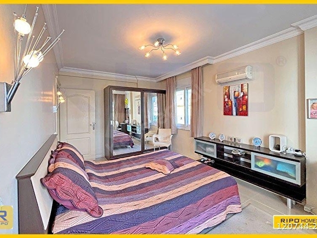 Plaja ve tüm yerel olanaklara yakın, güzel ve modern bir daire - Görsel 29
