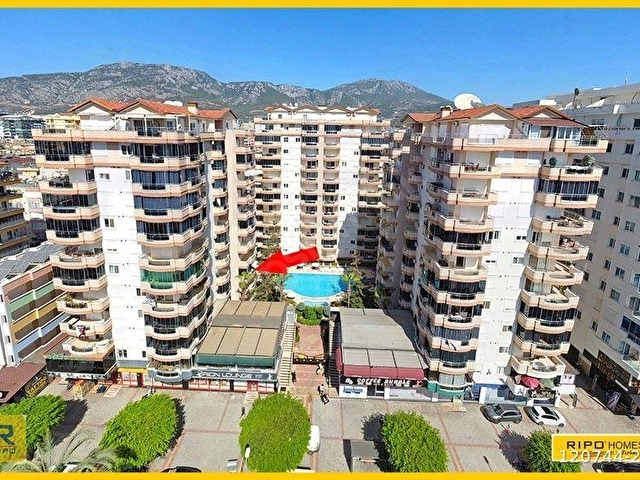Plaja ve tüm yerel olanaklara yakın, güzel ve modern bir daire