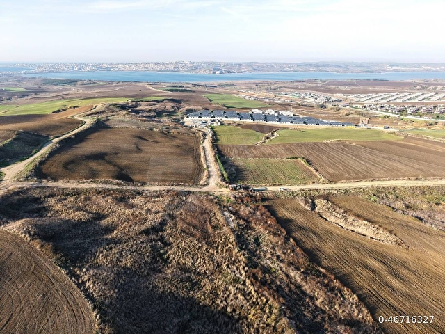 B.ÇEKMECE ÇAKMAKLI DA SATILIK GÖL MANZ VİLLA İMARLI 226 M2 ARSA - Görsel 8