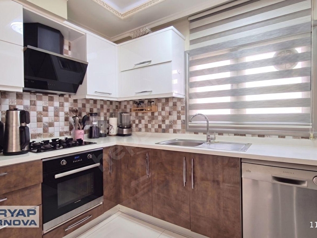 Bayraklı Osmangazi Genç Bina Ferah Kullanımlı Satılık 2+1 Daire