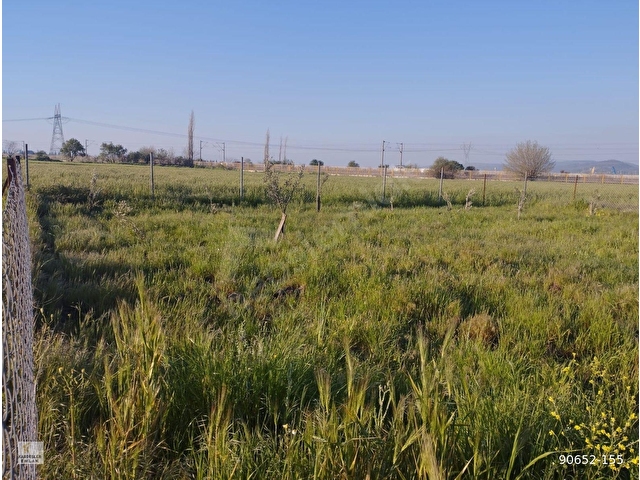 KARDEŞLER EMLAKTAN BARBOROSTA SATILIK 390m2 BAHÇE