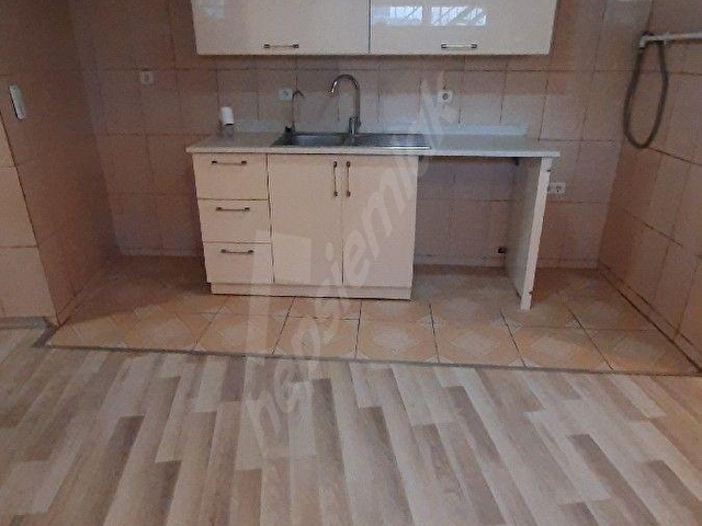 Urla da müstakil doğalgazlı dublex kiralık ev - Görsel 3