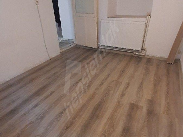 Urla da müstakil doğalgazlı dublex kiralık ev - Görsel 5