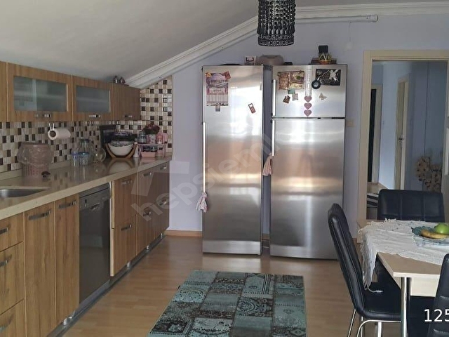 Boztepede 5+2 260 metrekare site içinde mükemmel deniz ve şehir manzaralı ferah geniş satılık daire