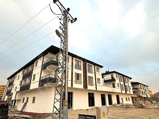 NEVADAN YENİ ÇİMŞİT MAHDE 1+1 ÖN CEPELİ KELEPİR DAİRE !!!! - Görsel 27