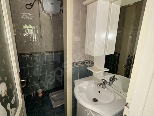 muslihittin mahallesinde kiralık 3+1 doğalgazlı daire - Görsel 9
