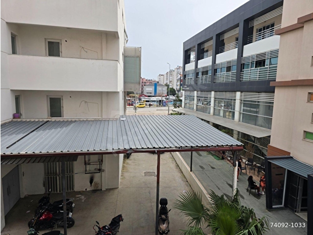 Kızıltoprak Mah.M.Nuran Çakallıklı Lisesi Yanı Satılık 3+1 Daire - Görsel 11