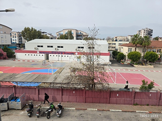Kızıltoprak Mah.M.Nuran Çakallıklı Lisesi Yanı Satılık 3+1 Daire - Görsel 4