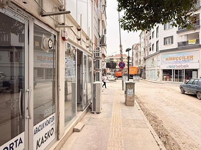 SARUHANLIDA CADDE ÜZERİ KİRACILI 293m² ÇİFT CEPHE SATILIK DÜKKAN - Görsel 25
