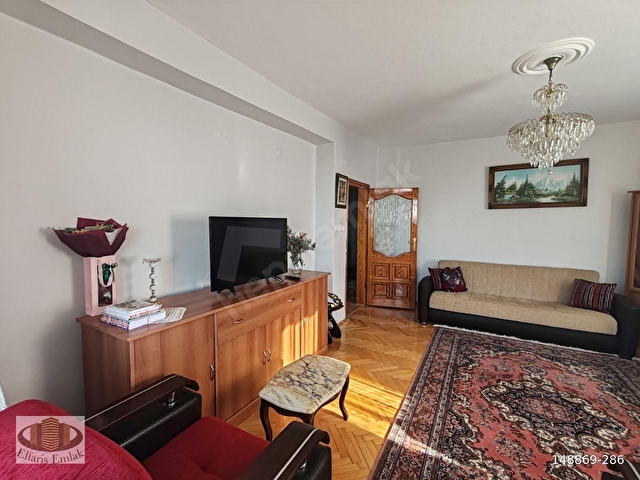 Çiftlikköy Sahil Mahallesinde Kiralık Eşyalı 3+1 Denize Sıfır - Görsel 6