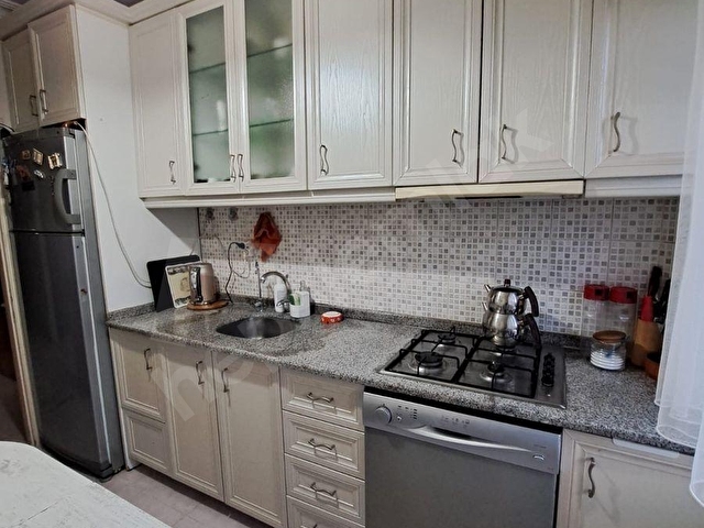 Vatan mahallesi de satılık 3+1 120 m2 arakat daire - Görsel 7