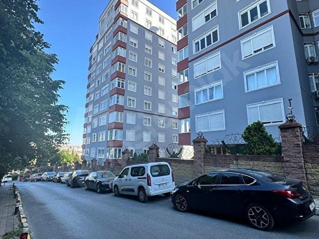FİLDAMI SİTESİNDE DENİZ GÖREN 4+1 SATILIK DAİRE - Görsel 22