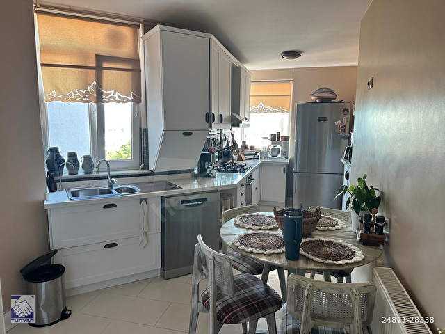 FİLDAMI SİTESİNDE DENİZ GÖREN 4+1 SATILIK DAİRE - Görsel 11
