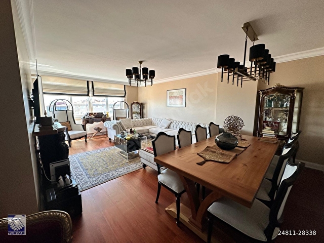 FİLDAMI SİTESİNDE DENİZ GÖREN 4+1 SATILIK DAİRE - Görsel 3