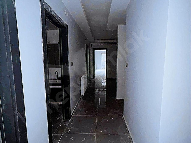 HOŞCAN EMLAKTAN 3+1 SIFIR BİNA EBEVEYN BANYOLU ÖN CEPHE - Görsel 25