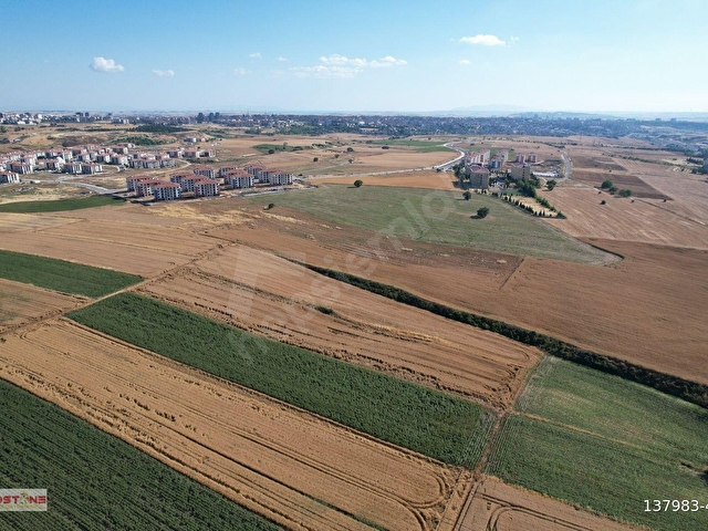 REDSTONEDAN HACIŞEREMET TOKİ YAKINI 8.606 M2 SATILIK TARLA - Görsel 3