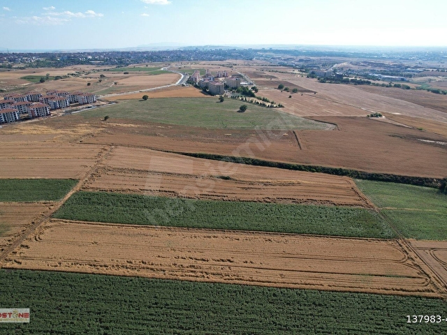 REDSTONEDAN HACIŞEREMET TOKİ YAKINI 8.606 M2 SATILIK TARLA - Görsel 4