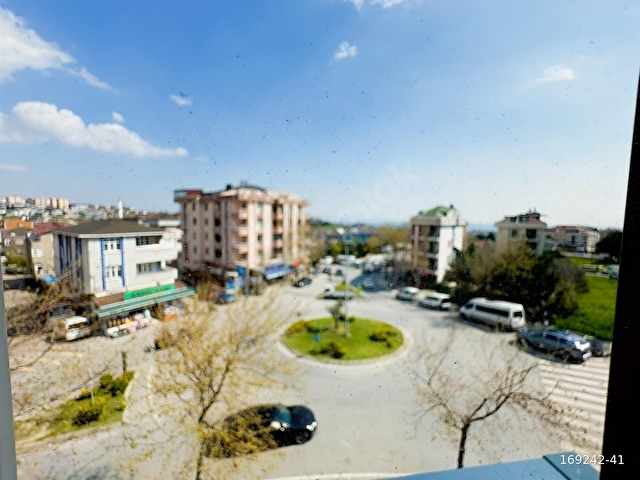 BEYLİKDÜZÜ KAVAKLI YASEMİN EVLERİ 2+1 DENİZ MANZARALI DAİRE - Görsel 23