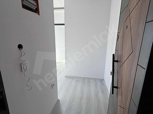 SIFIR DAİRE GARAJ ARKASI BÖLGESİ KİRALIK 2+1 DAİRE - Görsel 4