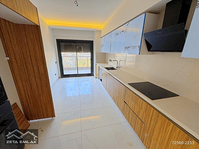 Zetadan Gaziemir Beyazevler Mh Site İçi Sıfır 3+1 Daire