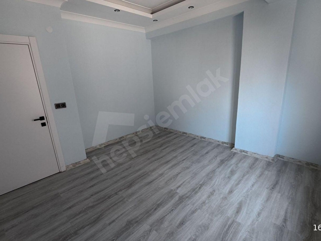 Kocaalide Denize 2.Parsel Özel Havuzlu Deniz Manzaralı Tripleks - Görsel 29