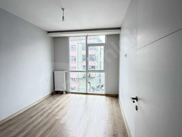 ERGÜVENDEN YEŞİLPINAR KİPTAŞ EVLERİ 2+1 90 M2 2.KAT AMRK MUTFK - Görsel 24