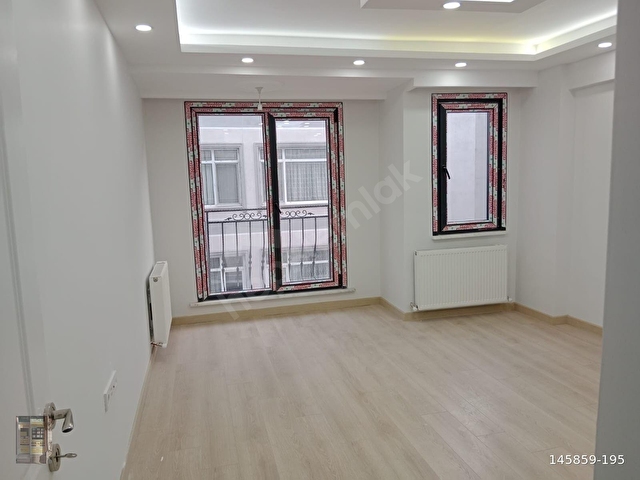AKŞEMSETTİN CAD, CIVARI SATILIK  2 KAT SIFIR DAİRE