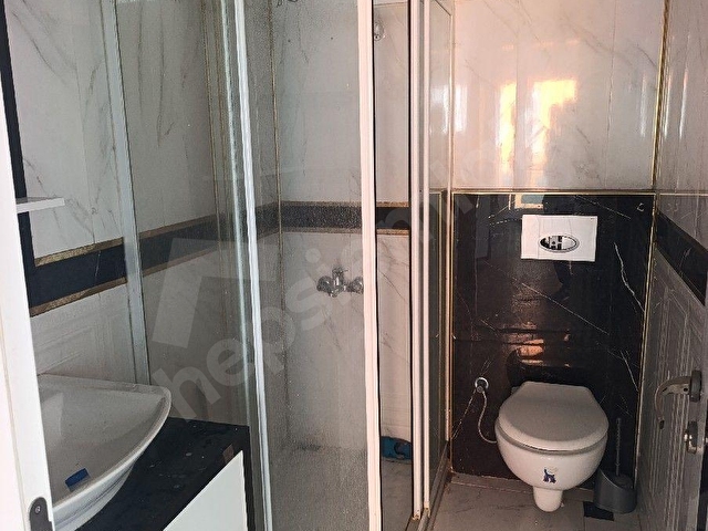 YENİŞEHİR AYDINLIK EVLERDE KİRALIK MERKEZİ KONUMDA 1+1 DAİRE - Görsel 8