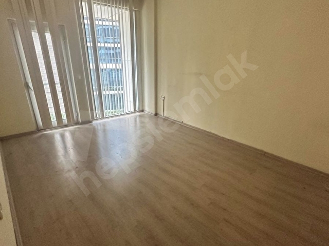 ATLANTİS PREMIUM RESIDANCE (EKINCi) 1+1KİRALİK BURO OFIS 76m2 - Görsel 9