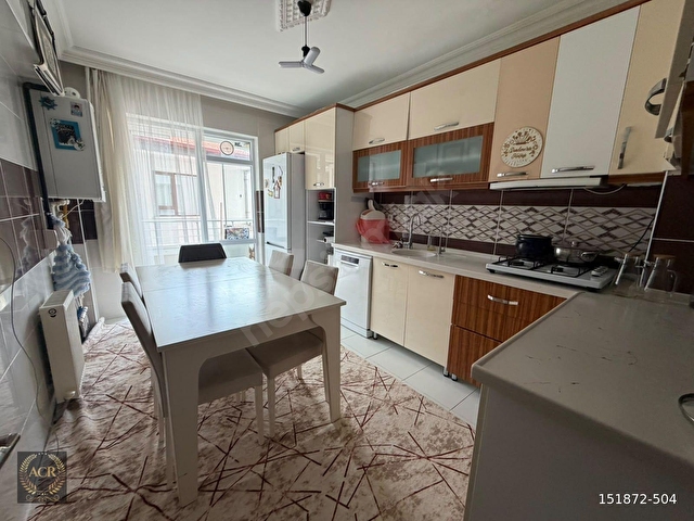 ACRDEN ERDİNÇ CADDESİNDE ARA KAT 3+1 140 M2 GENİŞ DAİRE - Görsel 9