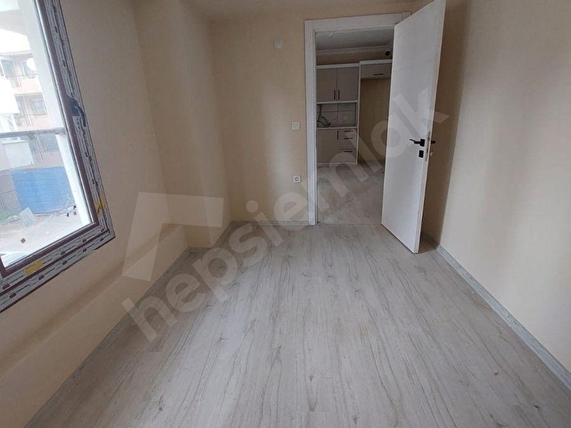ŞİRİNYER LALELİ MH.DE TOPLU ULAŞIM ARAÇLARINA YAKIN KONUMDA 1+1 DAİRE - Görsel 10