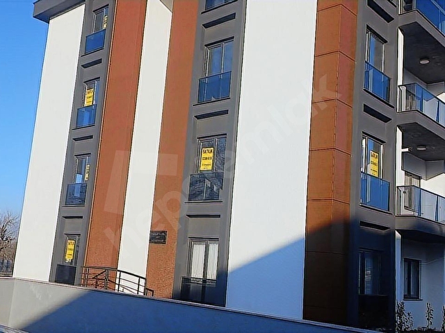 LİR DEN NUSRATİYE DE (HÜRRİYET MAH)SATILIK SIFIR 2+1 DAİRE - Görsel 3