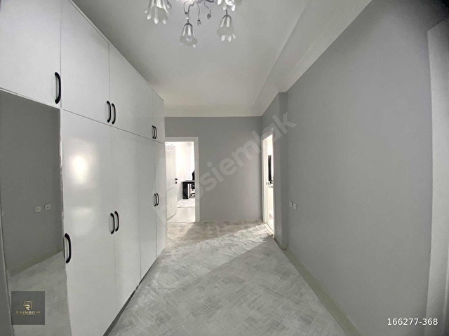 CEYLAN AVM YÜRÜME MESAFESNDE MERKEZİ LOKASYONDA 3+1 FIRSAT DAİRE - Görsel 23
