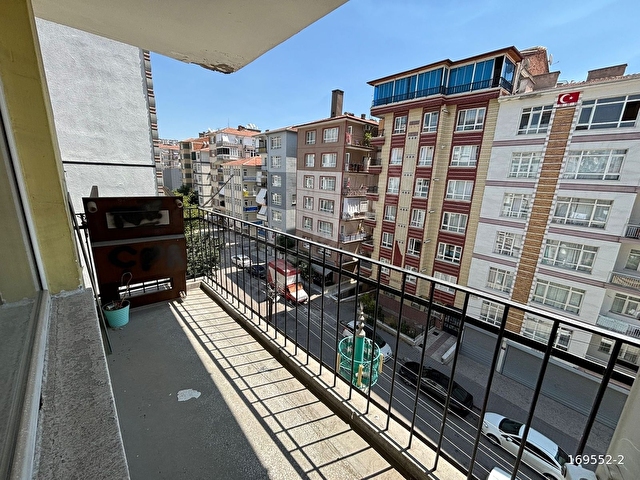 DEMETLALE MAH. MERKEZİ KONUMDA KREDİYE UYGUN 3+1 SATILIK DAİRE - Görsel 11