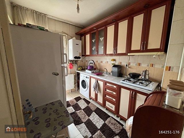 ADRESDEN LALE TREN İSTASYONU YAKINI ARA KAT MASRAFSIZ 3+1 DAİRE - Görsel 3