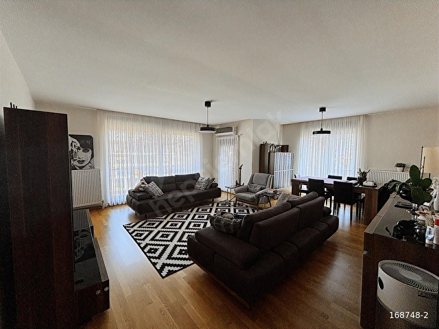 BAĞDAT CADDESİNDE 2 CADDEYE CEPHELİ 4.5+1 TERASLI MUHTEŞEM DAİRE - Görsel 11