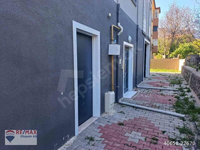 SAFRANBOLU,BAĞLARBAŞI MAH.4+2 (ACİL)SATILIK 260 M2 DUBLEX DAİRE - Görsel 5