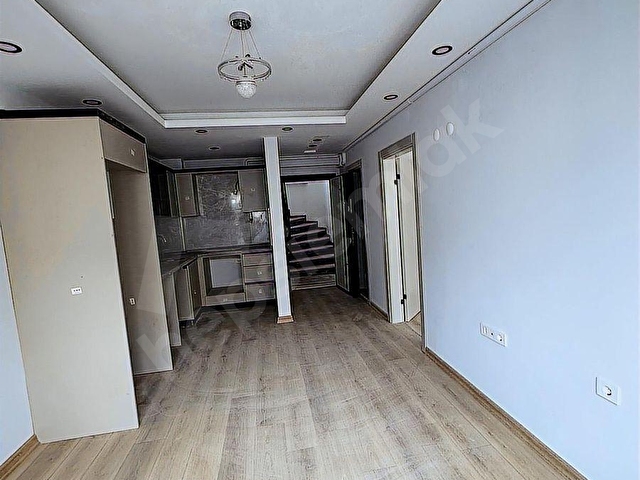 MAVİ EMLAKTAN ATATÜRK CAD.BELEDİYE KARŞI ARASI 1+1 LÜX SATILIK D - Görsel 10