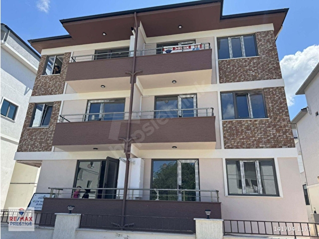 BİGA YENİYAKA’DA SIFIR, BALKONLU SATILIK 1+1 DAİRE