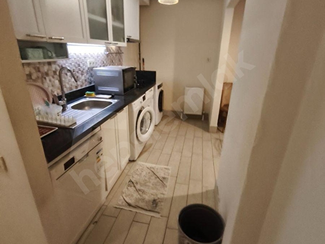GÜNDÜZden  Demirtepe strazburg cad üstünde 2+1 asansörlü 4.kat eşyalı çok temiz demirtepe metrosuna - Görsel 13