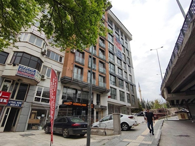 GÜNDÜZden  Demirtepe strazburg cad üstünde 2+1 asansörlü 4.kat eşyalı çok temiz demirtepe metrosuna - Görsel 2