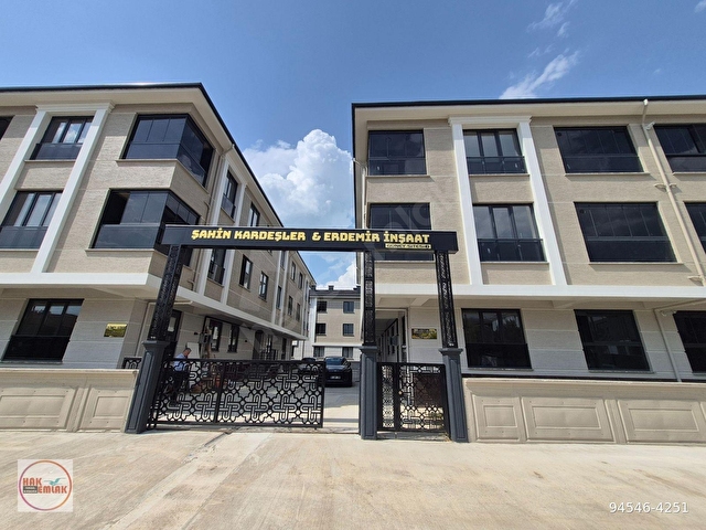 HAK EMLAKTAN KOÇYAZI MAHALLESİNDE SATILIK ULTRA LÜKS 3+1 DAİRE - Görsel 2