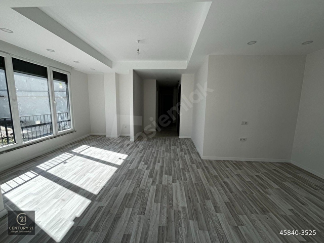 YEŞİLKÖY MERKEZ DE SIFIR BİNADA ARA KAT OTURUMA HAZIR 2+1 DAİRE - Görsel 8