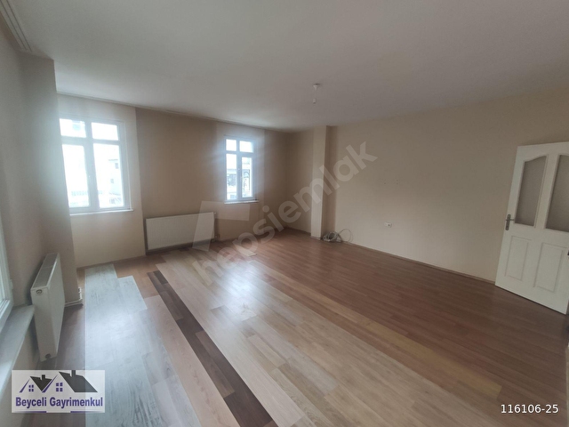 TAM MERKEZİ KONUMDA KİRALIK DAİRE - Görsel 2