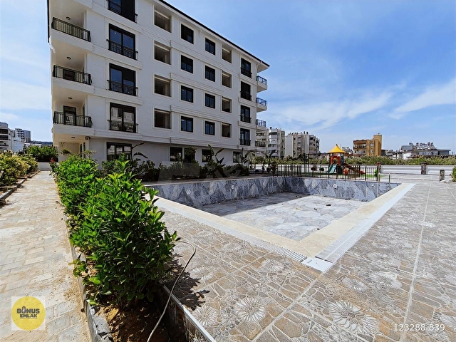 VARSAKTA GÜVENLİKLİ SIFIR HAVUZLU 2+1 -3.katta FIRSAT DAİRE - Görsel 23
