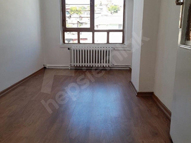 ALTINDAĞ ,ULUCANLAR CD.SİNDE ,BOŞ, ASANSÖRLÜ ,BAĞIMSIZ ,ÖN ,ÜST KAT ,KOMBİLİ - Görsel 4