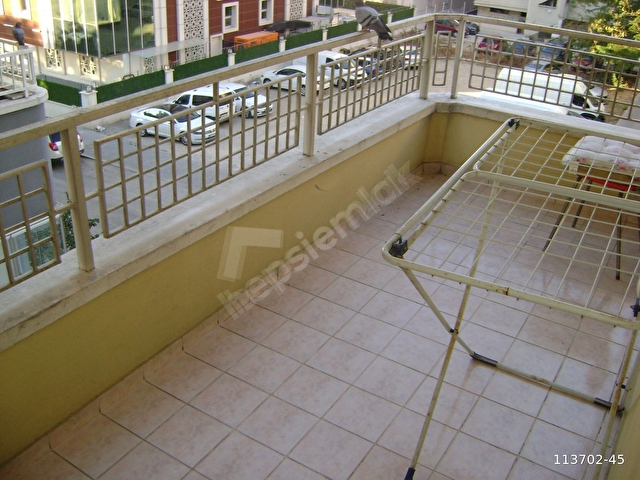 yeni ziraat mahallesinde 3 1 bakimli satilik daire