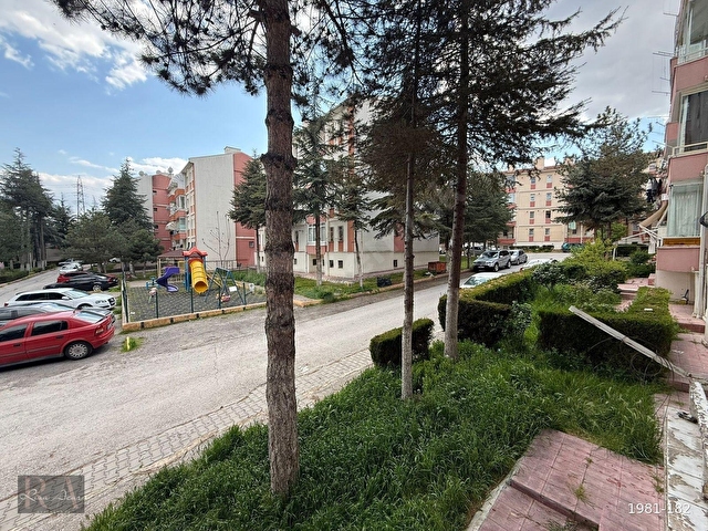 RIZA ACARdan UĞUR SİTESİNDE SATILIK YÜKSEK GİRİŞ - Görsel 7